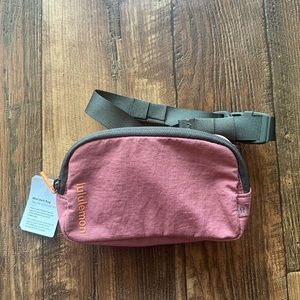 Lululemon mini belt bag. NWT